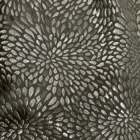 LOFT Metallic Shimmer Jacquard Floral Embossed Black Skirt 4 - Picture 14 of 14